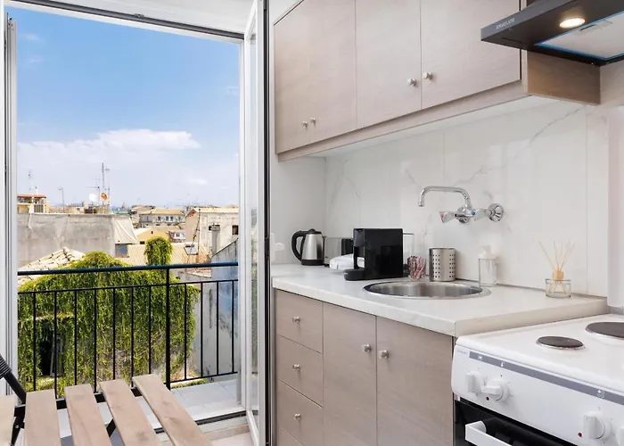 City Panorama - One Bedroom Apartment